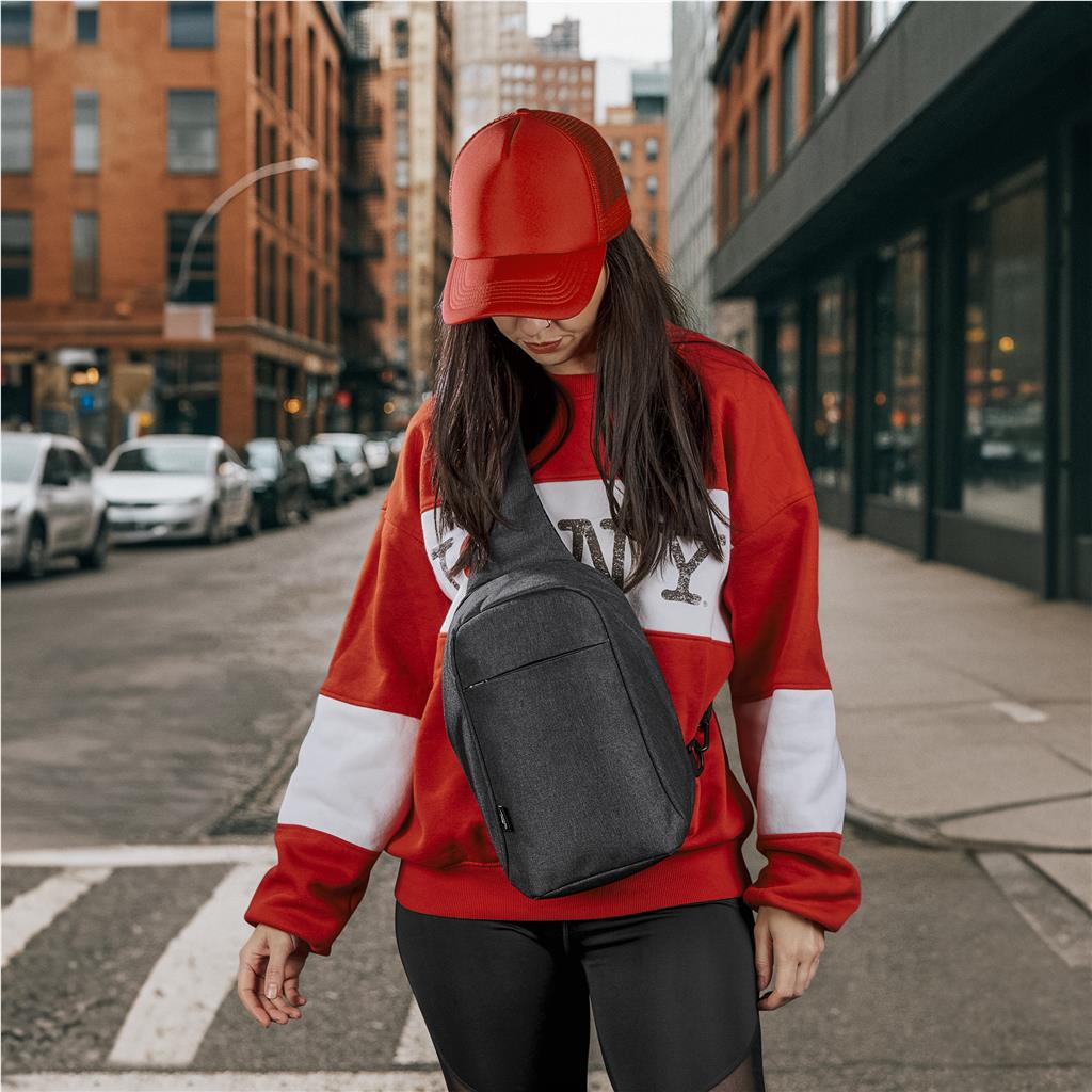 BG-SL-503-B-DG2_LIFESTYLE-NO-LOGO