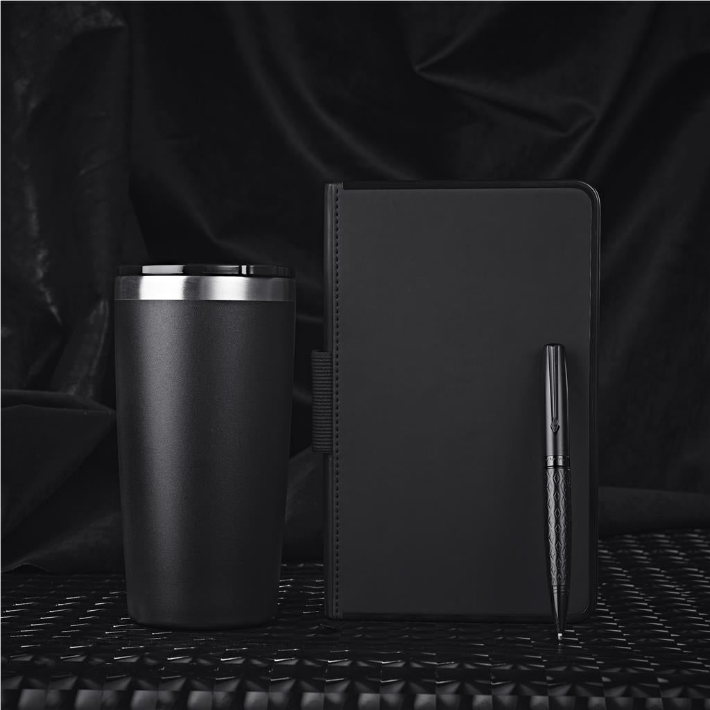 GF-AV-992-B_LIFESTYLE-NO-LOGO