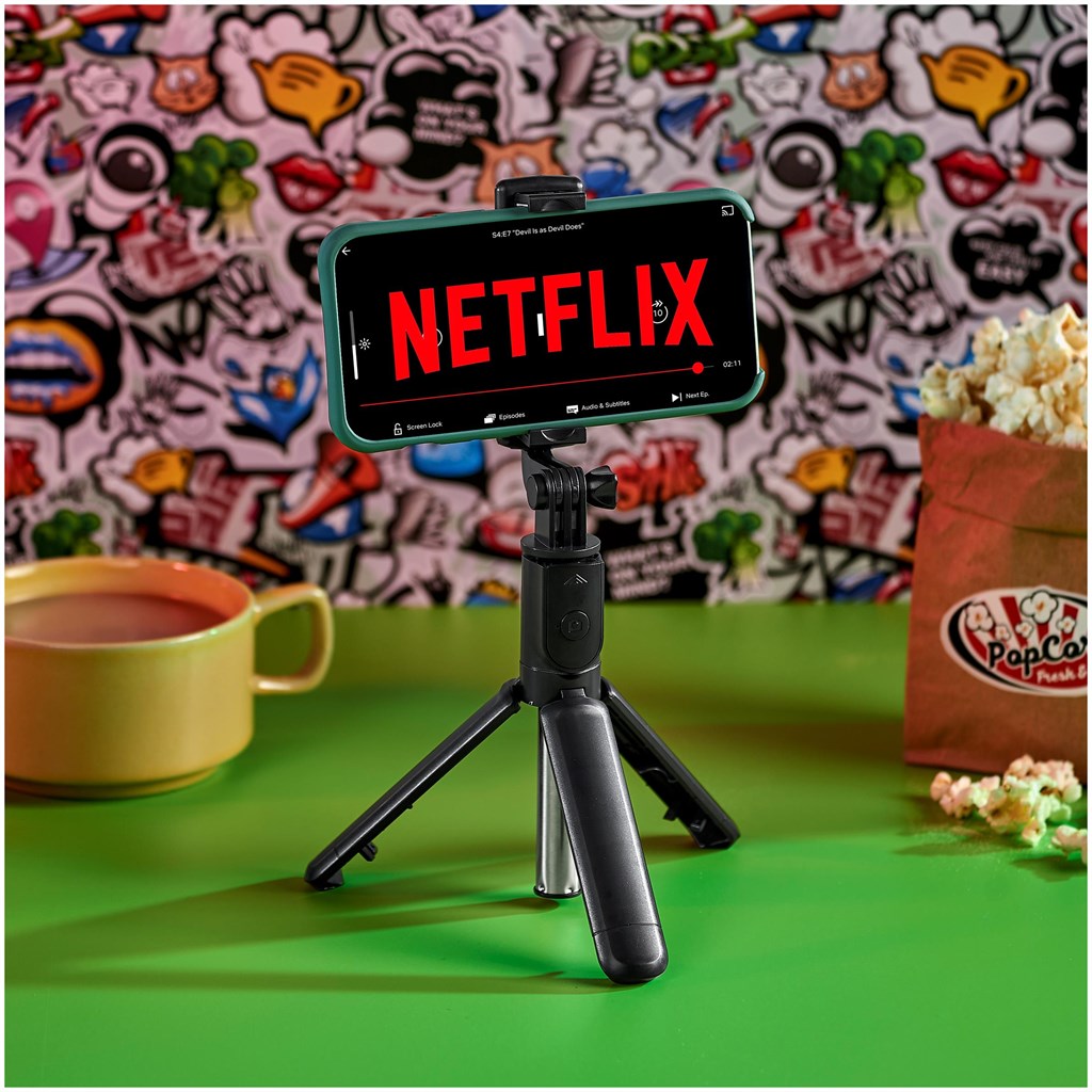 MT-SC-395-B-LIFESTYLE-01-NO-LOGO