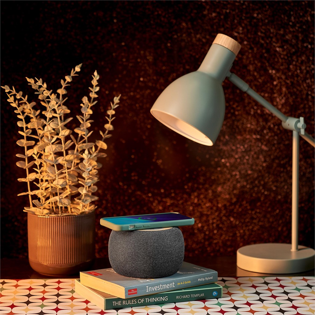 MT-SC-412-B-LIFESTYLE-02