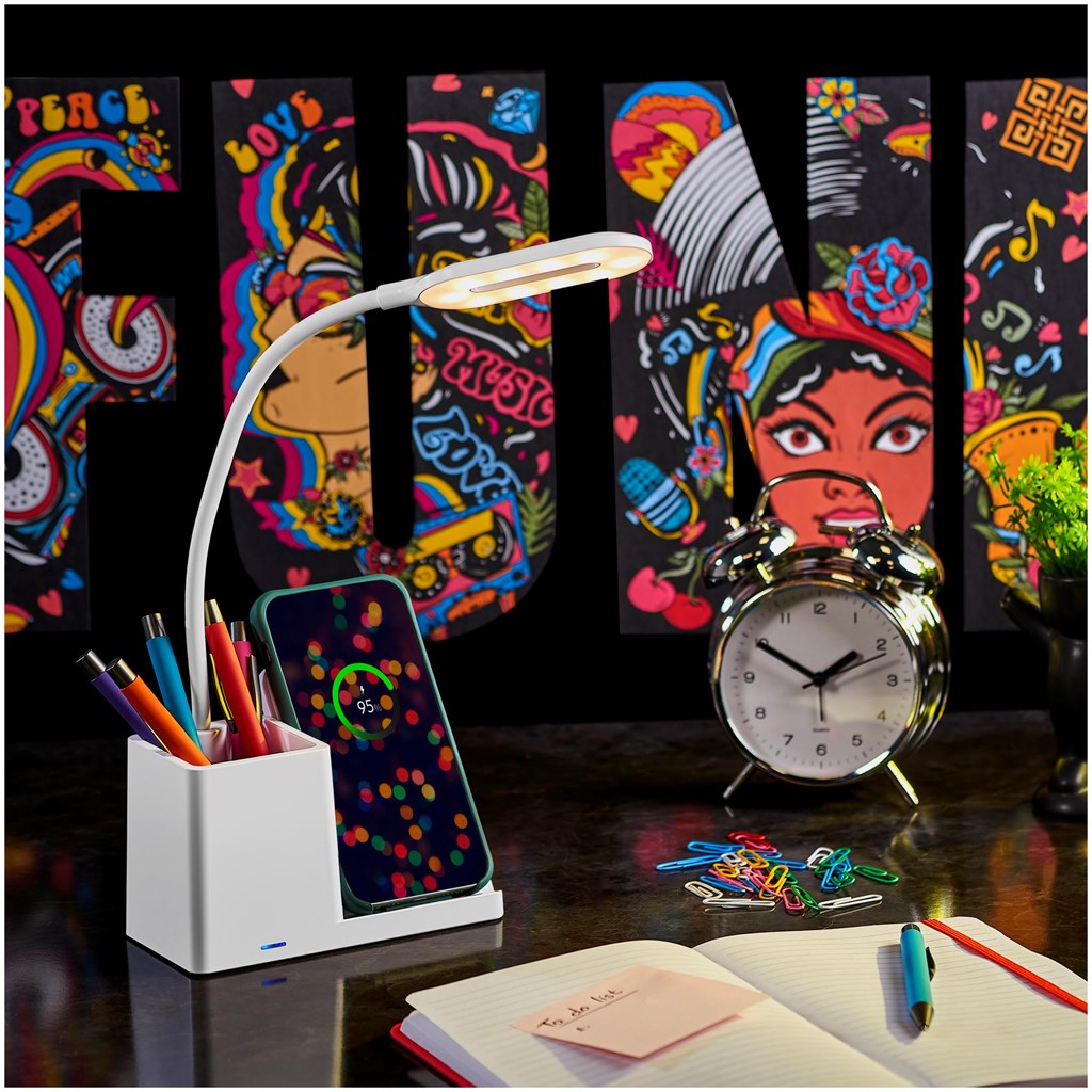 MT-SC-417-B-LIFESTYLE-01-NO-LOGO