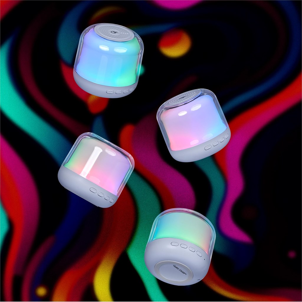 MT-SC-430-B-LIFESTYLE-04-NO-LOGO