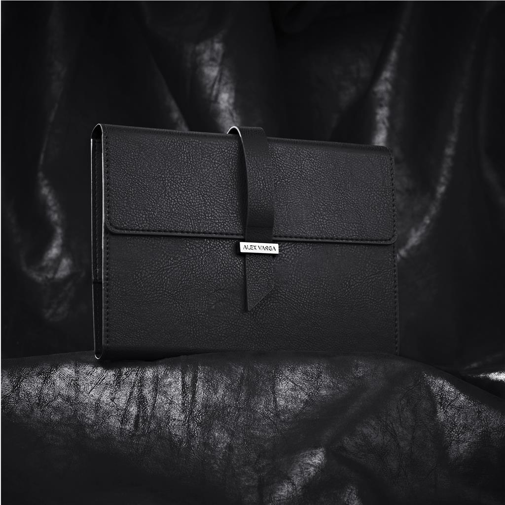 NF-AV-159-B_LIFESTYLE-NO-LOGO