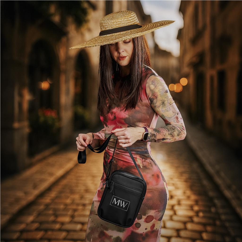 BG-SD-509-B-BL_LIFESTYLE-03