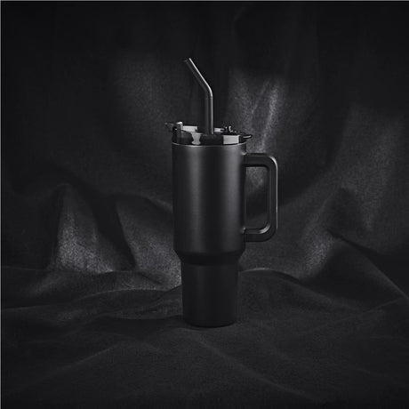 DR-AV-255-B_LIFESTYLE-NO-LOGO