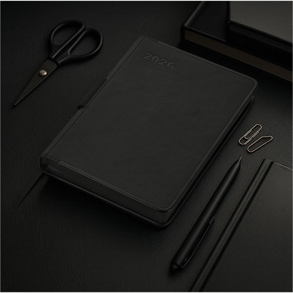 DS-AV-39-B_LIFESTYLE-NO-LOGO