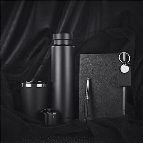 GF-AV-1170-B_LIFESTYLE-NO-LOGO