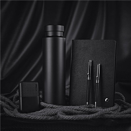 GF-AV-762-B_LIFESTYLE-NO-LOGO