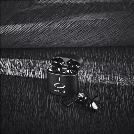 MT-AV-447-B_LIFESTYLE