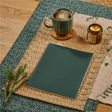 NF-OK-182-B-DG1_LIFESTYLE-NO-LOGO